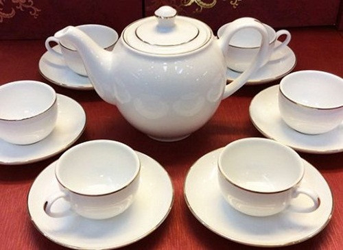 Những món đồ gốm nghệ thuật không chỉ dùng để trang trí mà chúng còn có ý nghĩa phong thủy, giúp cân bằng Ngũ Hành, mang lại may mắn cho gia chủ. Ảnh: Cuahangminhlong.