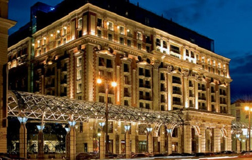 Tọa lạc tại vị trí đắc địa gần Quảng trường Đỏ, Ritz Carlton là một trong những khách sạn sang trọng nhất Thủ đô Moscow (Nga). Các phòng đều được thiết kế sang trọng, tiện nghi. Ảnh: Elite Meetings.