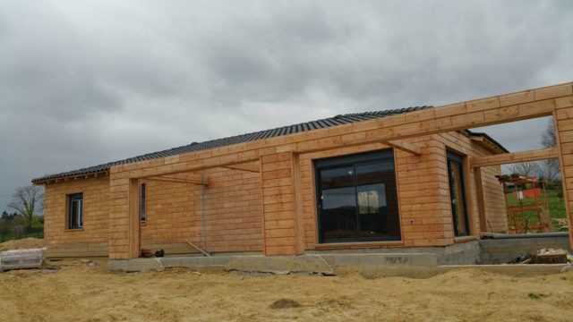 Vừa qua, một công ty của Pháp đã cho ra đời loại gạch gỗ sinh thái lấy cảm hứng từ những khối Lego. Ảnh: Printest. Vừa qua, một công ty của Pháp đã cho ra đời loại gạch gỗ sinh thái lấy cảm hứng từ những khối Lego. Ảnh: Printest.