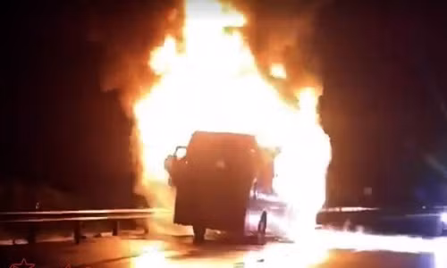 Xe khách Phương Trang bốc cháy ngùn ngụt trên đường cao tốc TP Hồ Chí Minh - Trung Lương.