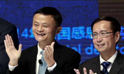 Trong thông báo bổ nhiệm năm 2015, Jack Ma khẳng định Daniel Zhang là lãnh đạo doanh nghiệp và nhà đổi mới tài năng với hiệu quả làm việc mạnh mẽ. Ảnh: SCMP.