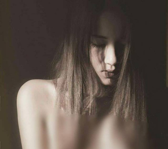 Vu to hoa si hiep dam: Cong an moi nguoi mau K.P den lam viec