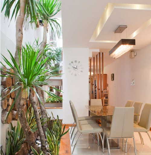 Bếp và khu vực ăn uống bố trí trên tầng 2.