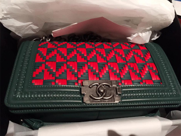 Túi Chanel Boy trị giá khoảng hơn 100 triệu đồng. Ảnh: Vietnamnet.