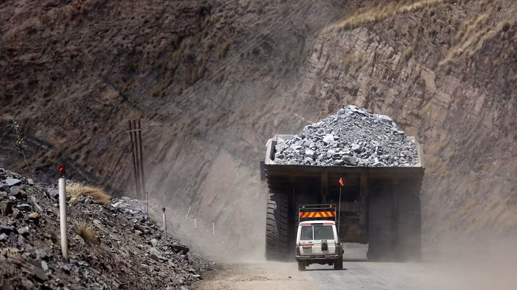 Mỏ kim cương Jwaneng nổi tiếng với hồ sơ an toàn khi giành nhiều giải thưởng an toàn quốc gia và quốc tế. Nguồn ảnh: CNN.