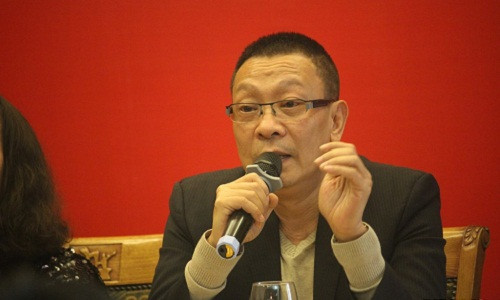 Nhà báo Lại Văn Sâm khen ngợi Phan Đăng đã có bước khởi đầu tốt với vai trò MC chương trình "Ai là triệu phú". Nhà báo Lại Văn Sâm khen ngợi Phan Đăng đã có bước khởi đầu tốt với vai trò MC chương trình "Ai là triệu phú".