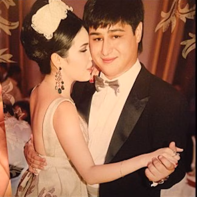 Tuy nhiên, cuộc sống của Diora bị xáo trộn khá nhiều khi chồng cô qua đời trong một vụ tai nạn giao thông vào năm 2013.