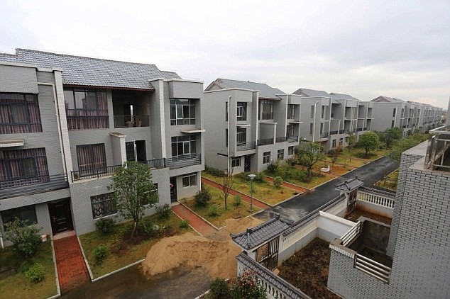 Dai gia Trung Quoc va nhung kieu “choi troi” di thuong