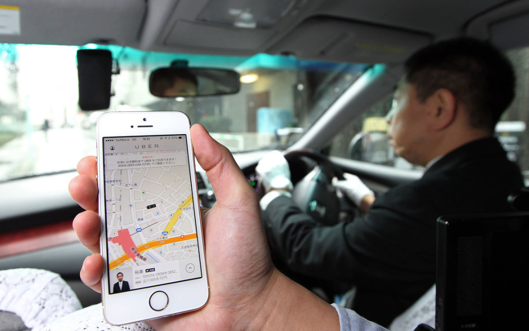 Trước khi bán mình cho đối thủ Didi Chuxing, thị trường Trung Quốc đã ngốn hơn 2 tỷ USD của Uber. Ảnh: Sampi Marketing China.