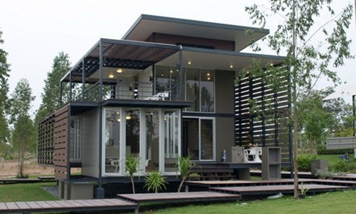 Khung thép không chiếm quá nhiều không gian như gỗ và bê tông nên mỗi căn phòng trong nhà sẽ tạo được cảm giác nhẹ nhàng. Ảnh: Kientrucsuvietnam.