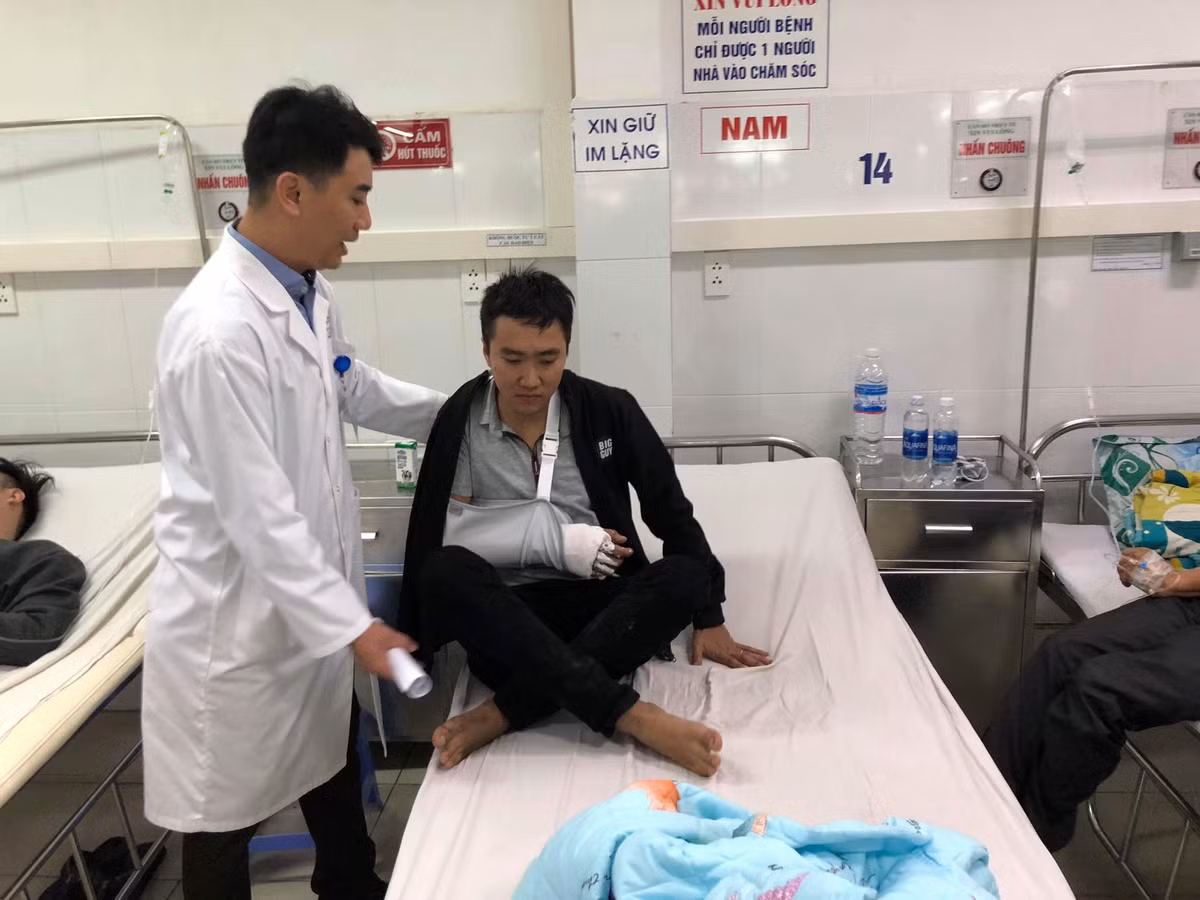 Các nạn nhân đang được điều trị