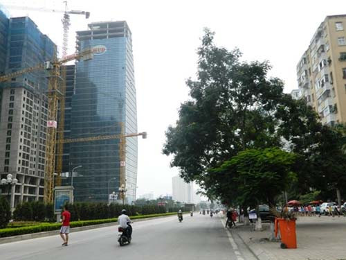 HUD Tower là tòa cao ốc gồm 2 tòa cao 32 và 27 tầng, tọa lạc trên lô đất có diện tích 6.500 m2. Ảnh: BizLIVE.