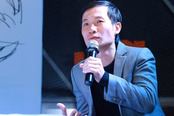 Nhạc sĩ Nguyễn Quang Long là một trong những nhà phê bình âm nhạc có tiếng. Anh là dân lý luận âm nhạc của Học viện Âm nhạc Quốc gia Việt Nam, từng là Phó ban biên tập Nhà Xuất bản Âm nhạc. Ảnh: NVCC.'Cần có chính sách phát triển nghệ thuật nông thôn'