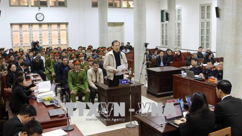 Toàn cảnh phiên tòa sáng 14/1. Ảnh: TTXVN