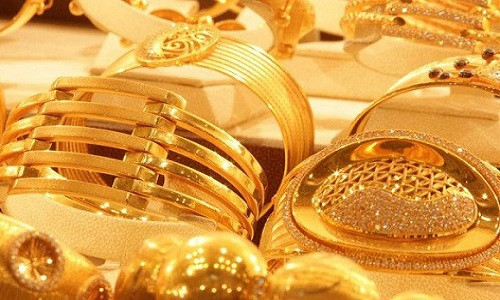 Gia vang hom nay 29/9: Bi vui dap, thap nhat 12 thang qua