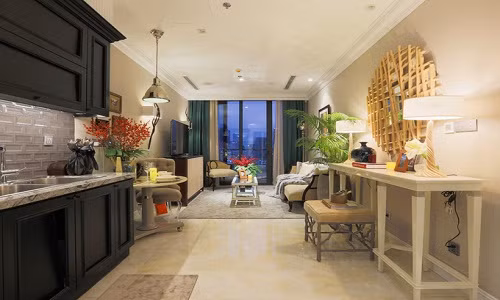 Vốn sở hữu căn biệt thự 70m2 ở quận 7, Sài Gòn do chính tay thiết kế nhưng do công việc bận rộn nhà thiết kế Phạm Cao Đông tậu thêm căn hộ một phòng ngủ gần khu vực trung tâm để tiện đi lại.