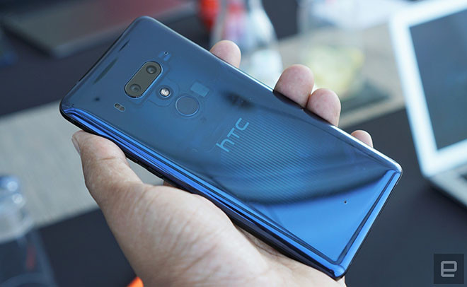 Lần đầu tiên kể từ sau One M8, HTC mới có lại smartphone với camera kép.