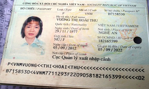 Hộ chiếu có tên người khác nhưng lại mang ảnh bà Trần Thị Bình.
