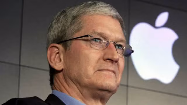 Việc bỏ ra một số tiền lớn cho vấn đề an ninh cá nhân của các vị tỷ phú không phải là chuyện hiếm thấy ở các công ty lớn. Năm 2016, gã khổng lồ công nghệ Apple chi khoảng 317.000 USD về chi phí an ninh và đi lại của CEO Tim Cook. Ảnh: PCMag India.