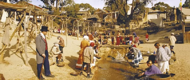 Theo các tài liệu, trong thập niên 1850, vàng ở Ballarat được sản xuất bằng 1/3 tổng số vàng được sản xuất của cả thế giới. Ảnh: AAT Kings.