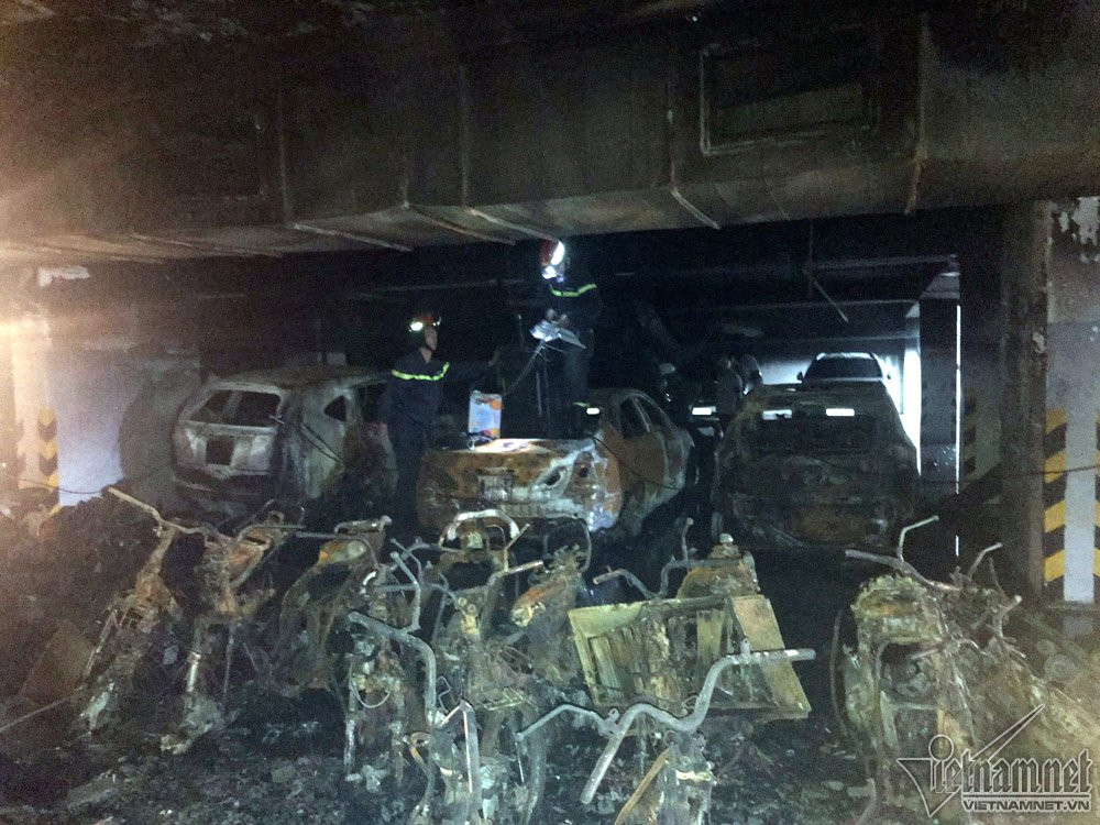 Hàng trăm hộ dân ở đây bị ảnh hưởng, phải sống trong cảnh "không nhà"