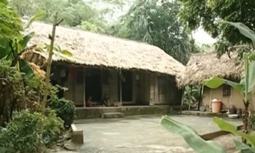 Ngôi nhà của gia đình bà Nguyễn Thị Năm (mẹ anh Phùng Văn Quang).