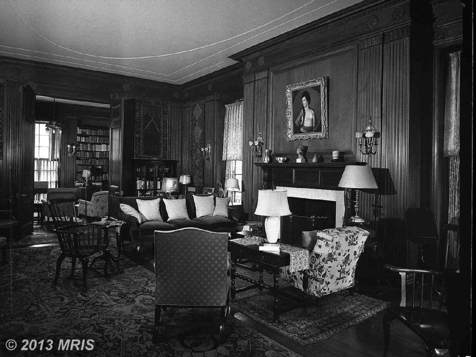 Ngôi nhà có niên đại hơn một thế kỷ khi được xây dựng vào năm 1912.