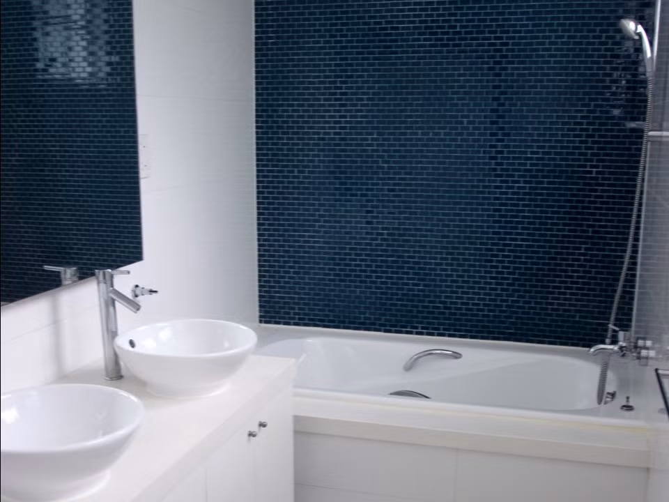  Biệt thự đắt đỏ này có tới 4,5 phòng tắm.