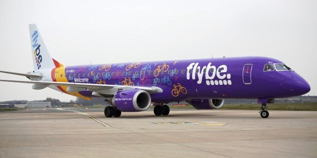 Năm 2008 khi chiếc máy bay của hãng hàng không Flybe phải quay đầu trở lại Cardiff (Anh) ngay trong quá trình hạ cánh ở Paris, Pháp. Ảnh: City AM.