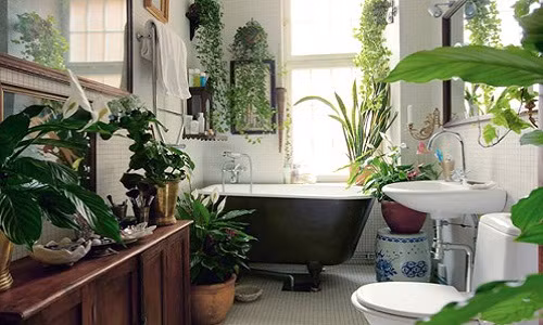 Hòa mình vào thiên nhiên được dự đoán là xu thế trong việc thiết kế phòng tắm trong tương lai. Ảnh: Noithatphongtam.