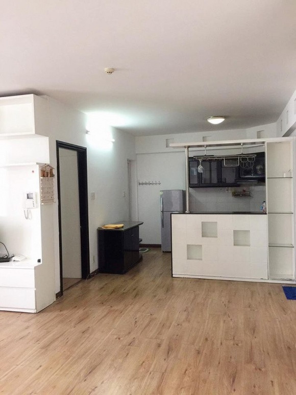 Hiện tại, diễn viên Phan Như Thảo đang sống cùng đại gia Đức An và con gái nên cô muốn bán lại căn hộ này với giá 2 tỷ 950 triệu đồng.