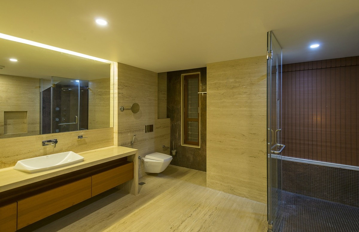 Phòng tắm tiện nghi như resort.