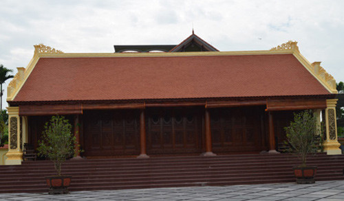 Những ngôi nhà gỗ lim ngày càng được ưa chuộng. Ảnh: Khám phá.