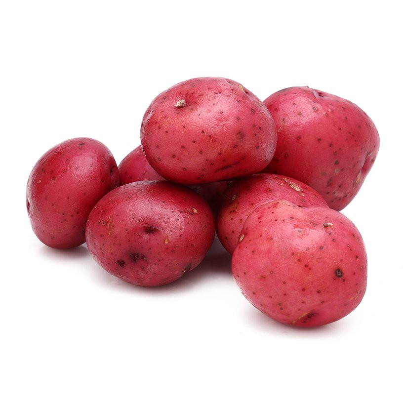 Nếu như khoai tây Trung Quốc có kích thước đồng đều, vỏ dày, trên vỏ có các chấm li ti, mắt củ to thì khoai tây Đà Lạt ít đồng đều, vỏ mỏng nên dễ bị trầy. Ảnh: Bachhoaxanh.