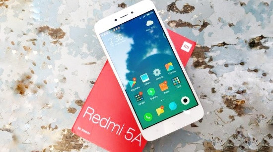 Xiaomi Redmi 5A: Với hai thị trường chủ yếu là Ấn Độ và Trung Quốc, không có gì ngạc nhiên khi chiếc smartphone giá rẻ Xiaomi Redmi 5A trở thành chiếc smartphone đứng ở vị trí thứ 5 trong danh sách những smartphone bán chạy nhất trong ba tháng đầu năm 2018.