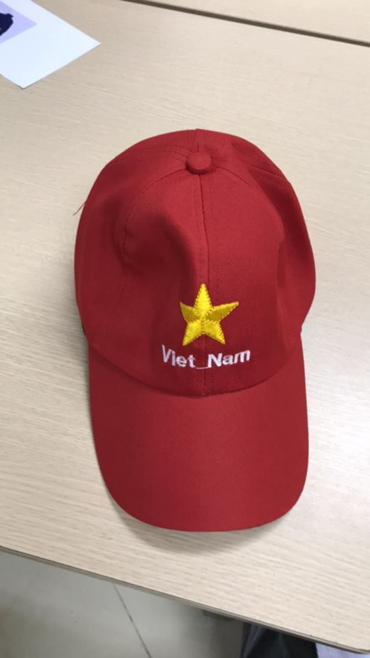 Mũ đỏ sao vàng. Ảnh: Facebook.