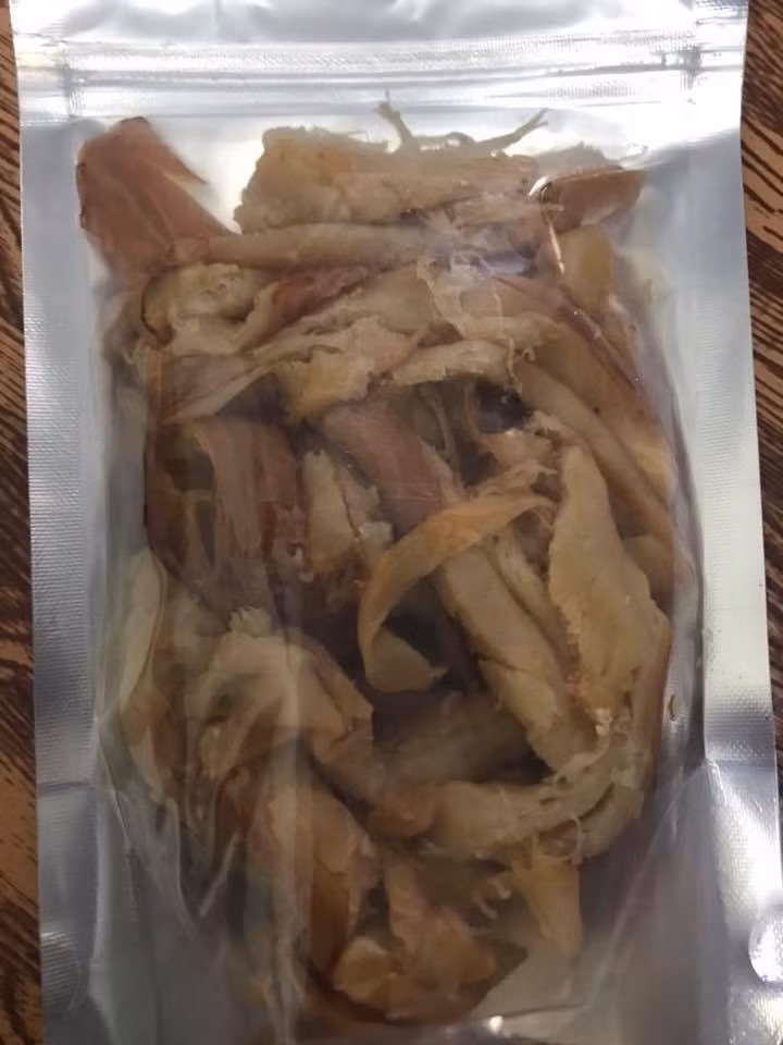 Thậm chí, nhiều bà mẹ còn băm nhỏ để nấu cháo cho bé. Ảnh: FB Vân Tống.