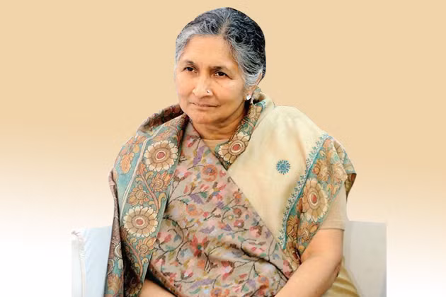 Nữ tỷ phú giàu nhất Ấn Độ là bà Savitri Jindal (8,2 tỷ USD), vợ của ông Om Prakash Jindal, người sáng lập OP Jindal Group - tập đoàn kinh doanh thép và năng lượng nổi tiếng Ấn Độ. Ảnh: Indian Billgates.