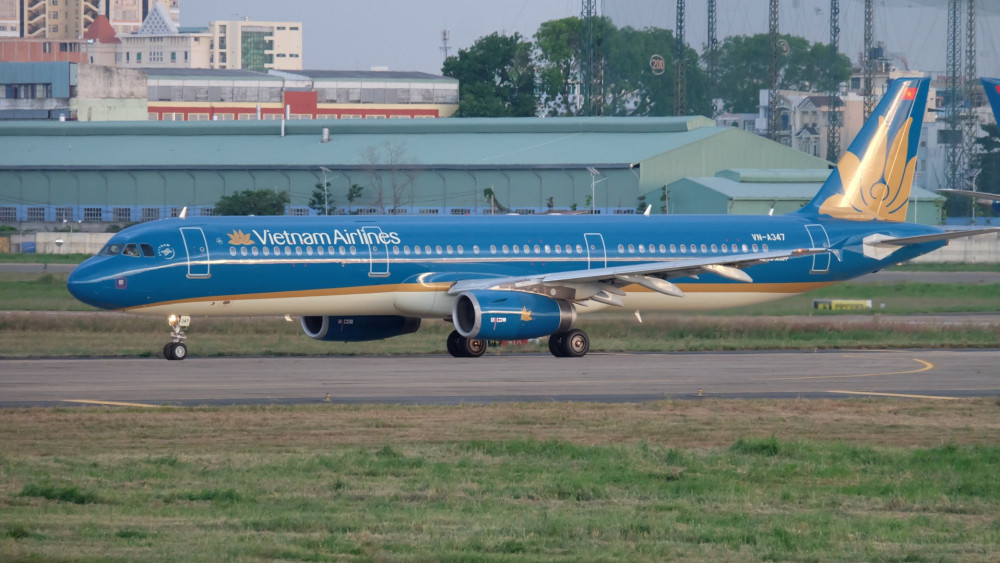 Airbus A321 là một thành viên của dòng máy bay Airbus A320, có tốc độ bay đạt 950 km/h và khoảng cách tối đa 5.600 km. Ảnh: Giadinhvietnam.