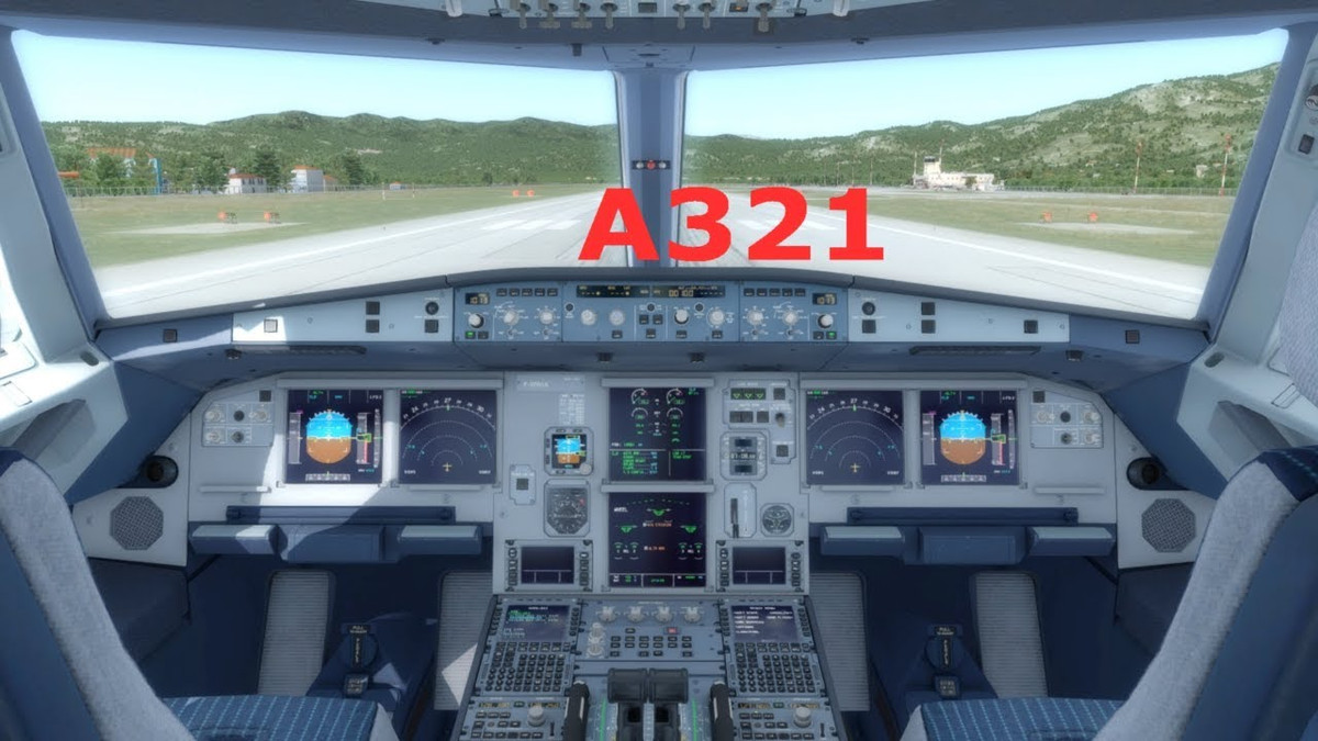 Airbus A321 còn được trang bị một hệ thống máy vi tính và các thiết bị liên lạc thế hệ mới cho phép truyền tải tức thời các dữ liệu, góp phần ngăn chặn từ xa những sự cố có thể gây uy hiếp an toàn. Ảnh: Youtube.