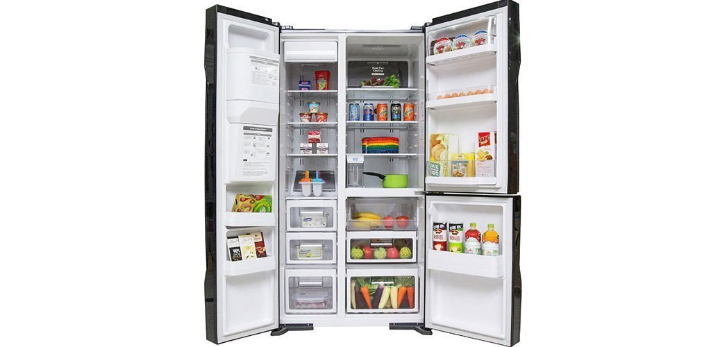 Là thiết bị bật cả ngày nên tủ lạnh tiêu tốn không ít điện. Trung bình các loại tủ lạnh nhỏ tiêu hao 1.5 kWh đến 2.25 kWh/ngày (tương đương 45 số điện/tháng).