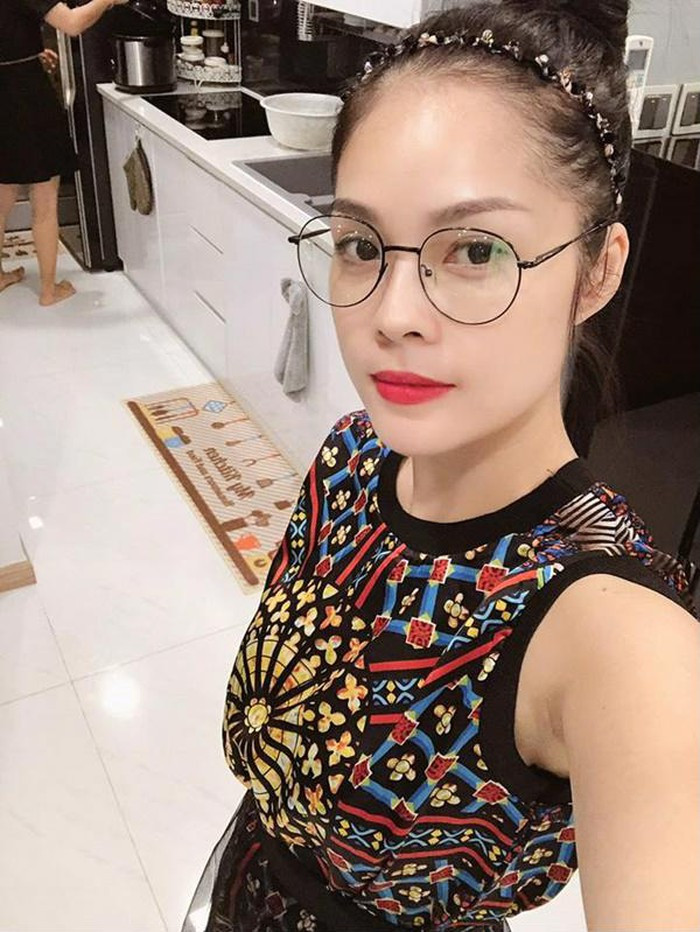 Gian bếp khá nhỏ nhưng vô cùng gọn gàng, ngăn nắp. Ảnh: Internet.