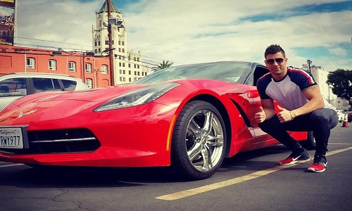 Chia sẻ với Daily Mail, Colosi - trước đó là một công nhân xây dựng, cho biết đã dùng số tiền kiếm được từ đầu tư tiền ảo để đi du lịch khắp thế giới. Tháng 1 vừa rồi, anh cho biết đã lên kế hoạch du lịch tới Thái Lan.