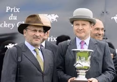 Anh em Alain và Gerard Wertheimer sở hữu hãng thời trang Chanel xếp vị trí thứ 6 với 45,6 tỷ USD.