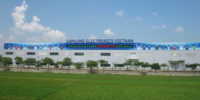 Thu hút một lượng lớn người lao động với mức lương cơ bản khá cao, Samsung góp mặt ở vị trí thứ 6. Ảnh: SBTN.