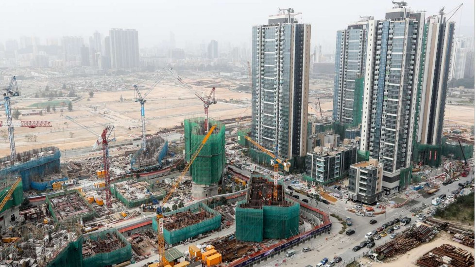 Các công ty được phép thuê đất trong thời hạn 50 năm để xây dựng nhà ở, khách sạn, văn phòng. Ảnh: SCMP.