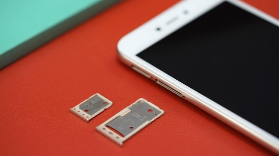 Tốc độ chụp, lưu ảnh tương đối nhanh và đi kèm nhiều chế độ chụp quen thuộc như chụp toàn cảnh panorama, chụp thủ công, làm đẹp hay chụp đêm...