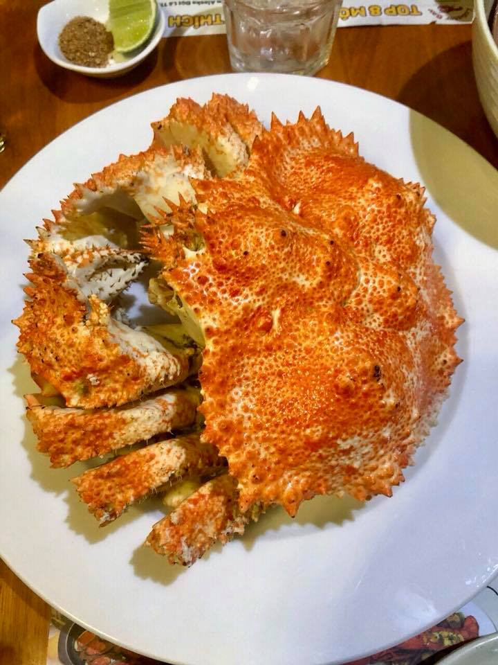 Tuy nhiên, ngon nhất với món cua không cần chế biến quá cầu kỳ mà giữ được vị ngon trọn vẹn đó chính là món hấp. Ảnh: FB Thị Dung Trần.