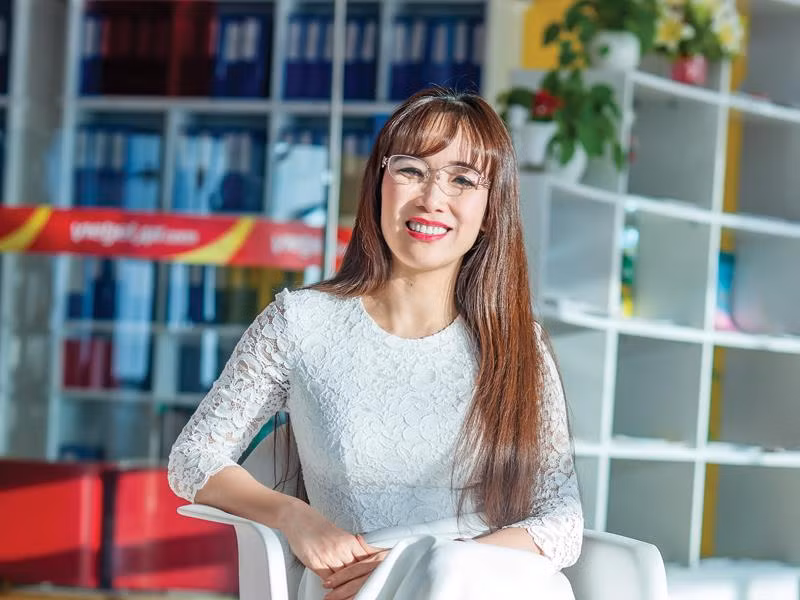 Đến ngày 31/12/2017, bà Nguyễn Thị Phương Thảo - CEO của VietJet Air, Phó chủ tịch thường trực Hội đồng quản trị HDBank sở hữu khối tài sản ròng 2,5 tỷ USD. Ảnh: Baodautu.