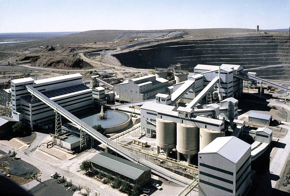 Theo dự kiến, hoạt động khai thác ngầm tại mỏ sẽ hoạt động ổn định từ năm 2026. Ảnh: DimondnForex.